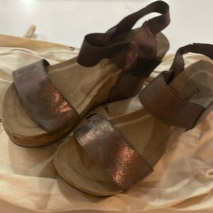 Brand New Pierre Dumas leather heels